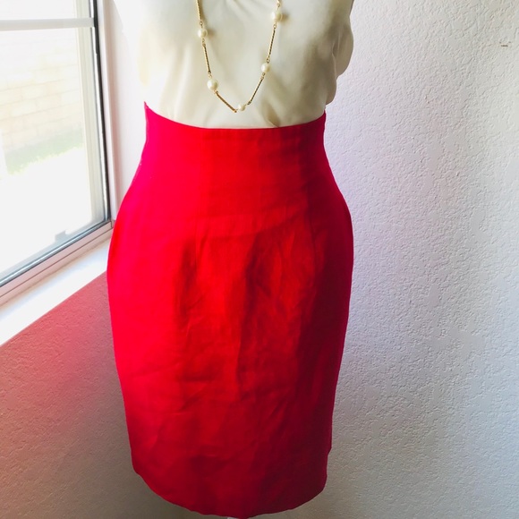 Vintage Red Knee Length Linen Pencil Skirt - Picture 2 of 3